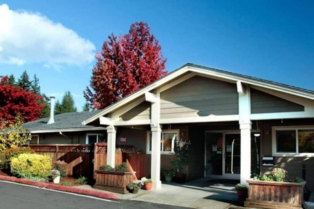 Chahelam Post Acute front porch